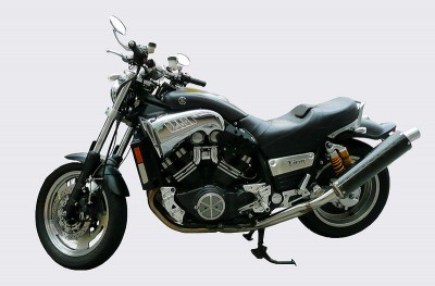 800px-YAMAHA_Vmax.jpg